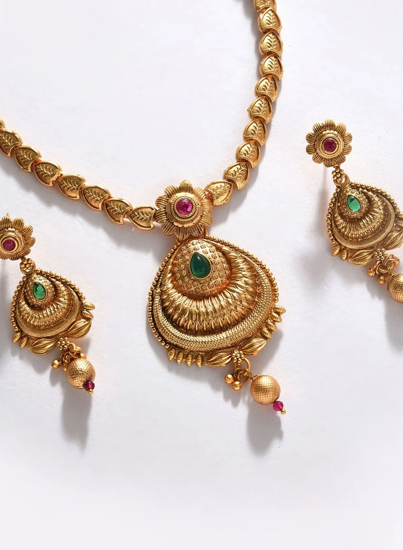 SOHI Gold Plated Designer Stone Necklace Set
