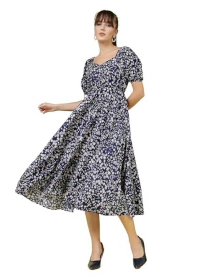 Oomph! فستان نسائي متوسط الطول بتصميم كريب وواسع من الأسفل من OOMPH! - Image 1