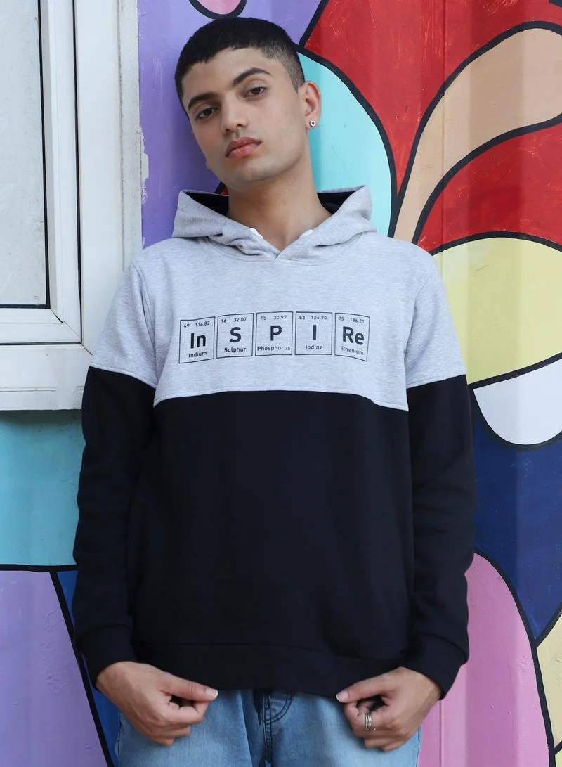 كامبوس سوترا هوديي ملهم باللونين الأسود والرمادي للرجال مع جيب الكنغر