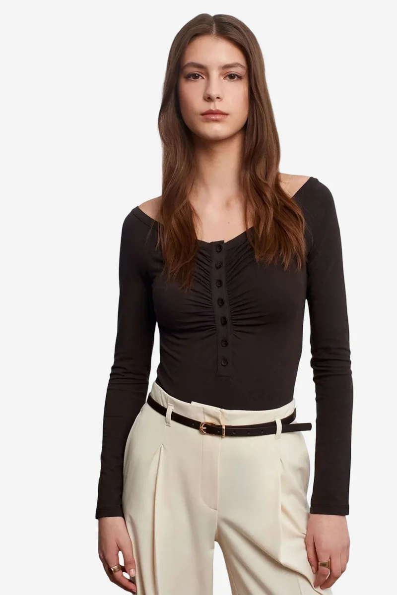 Dilvin Black DILVIN Slim-fit Boat Neck Bodysuit Blouse for Women | Best Price UAE