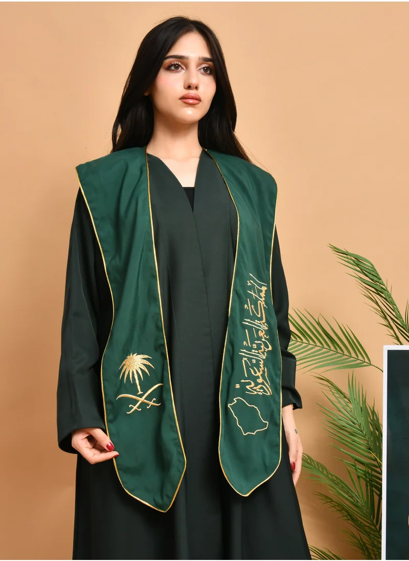 HAWRAA ABAYA A scarf embroidered with the Saudi emblem and the map in bright gold with two yarns on the edges