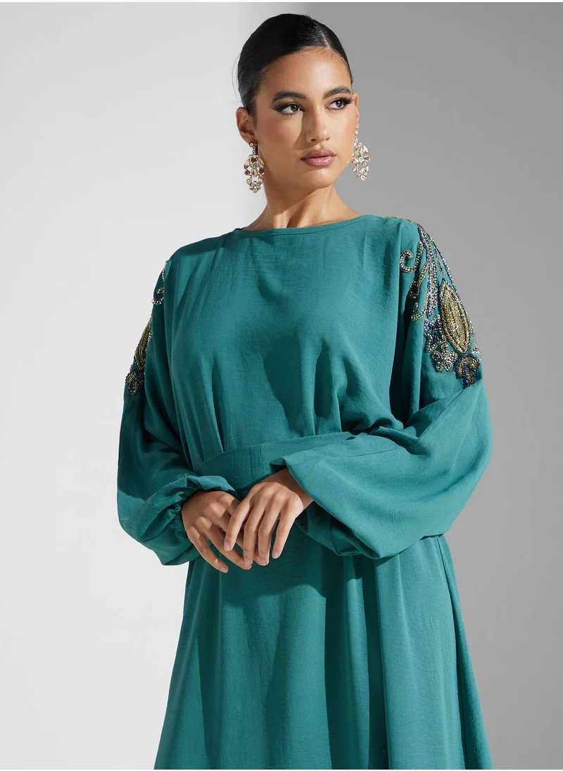 hayas closet Embellished Belted Jalabiya