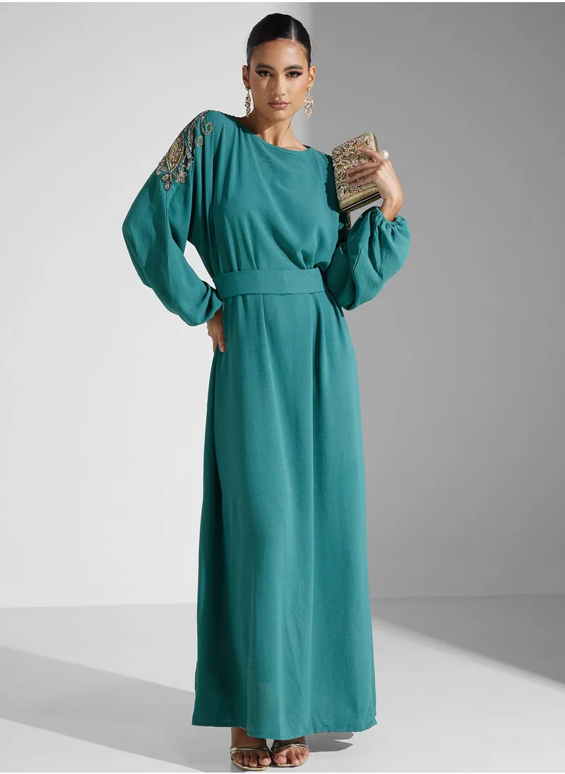 hayas closet Embellished Belted Jalabiya