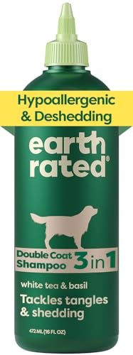 Earth Rated Deshedding Dog Shampoo, Hypoallergenic 3-in-1, Shampoo & Conditioner for Dogs & Puppies, Deodorizing, 98.5% Natural Origin Ingredients, 16 oz - Image 1