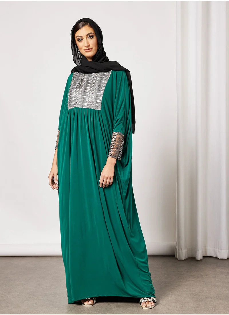 Hayat Jersey Abaya With Contrasting Panel