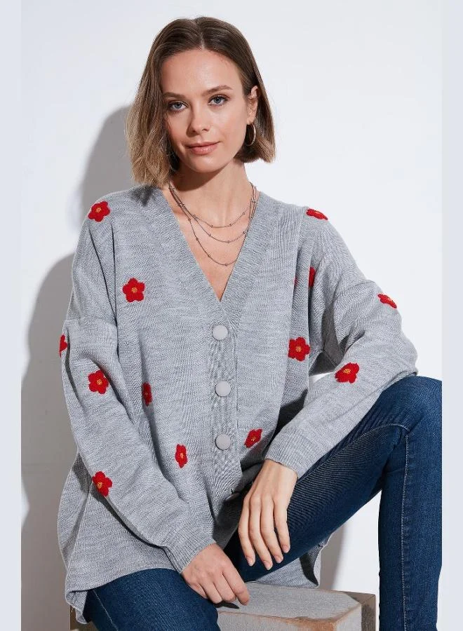 ليلا كارديجان نسائي من الأكريليك الناعم بياقة على شكل حرف  وأزرار وطبعة زهور مقاس لارج من ليلا