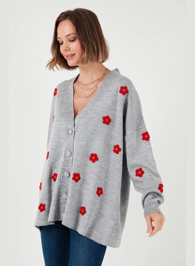 ليلا كارديجان نسائي من الأكريليك الناعم بياقة على شكل حرف  وأزرار وطبعة زهور مقاس لارج من ليلا
