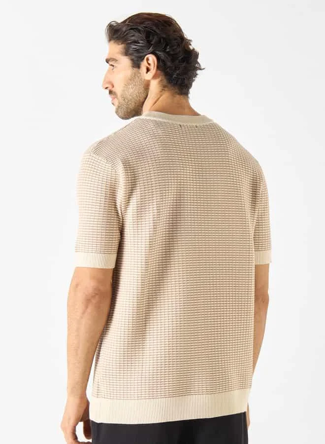 Iconic Iconic Textured Crew Neck T-shirt with Short Sleeves
