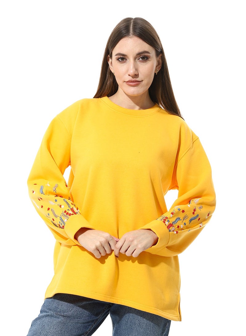 Caesar Women Oversize Embroidery Melton T- Shirt With Long Sleeves And Round Neck  - Image 1