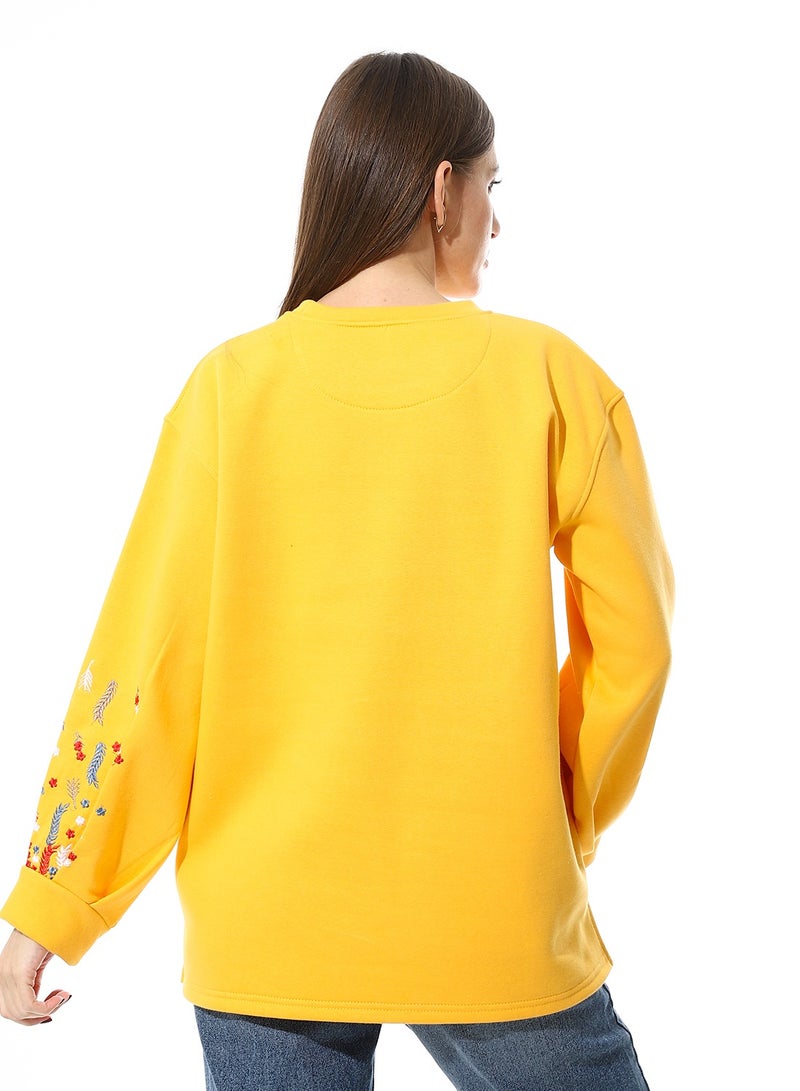 Caesar Women Oversize Embroidery Melton T- Shirt With Long Sleeves And Round Neck  - Image 2