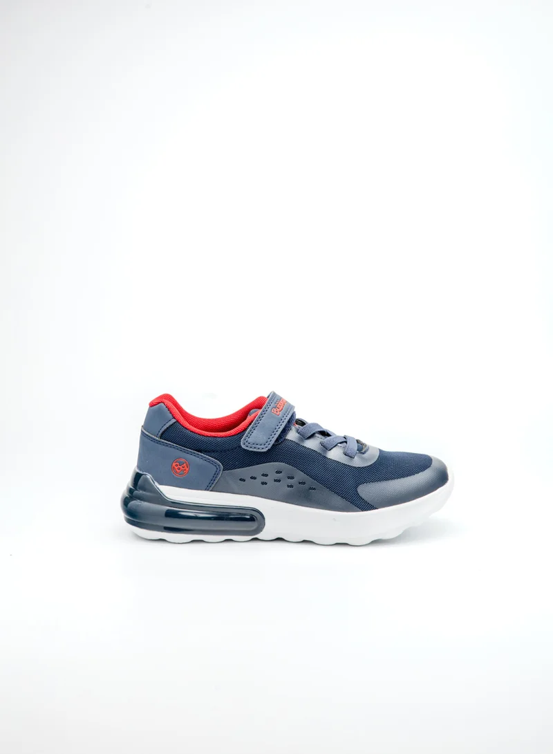 باتا حذاء رياضي برباط للاستخدام اليومي