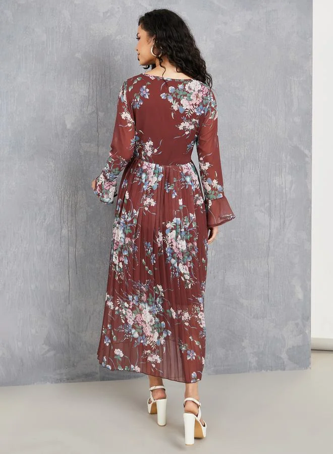 Take Two Floral Print Pleated Hem A-Line Maxi Dress