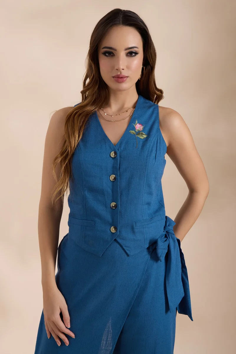 فيرجيو Embellished Linen Blue Rose Embroidered Vest for Women