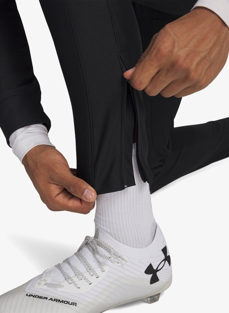 UNDER ARMOUR Challenger Tracksuits - Image 4