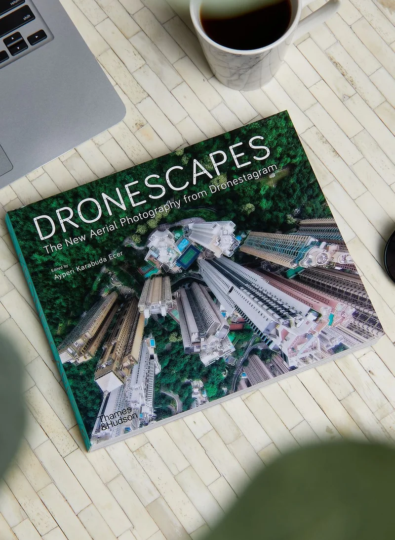 THAMES Dronescapes: The New Aerial Photography From Dronestagram