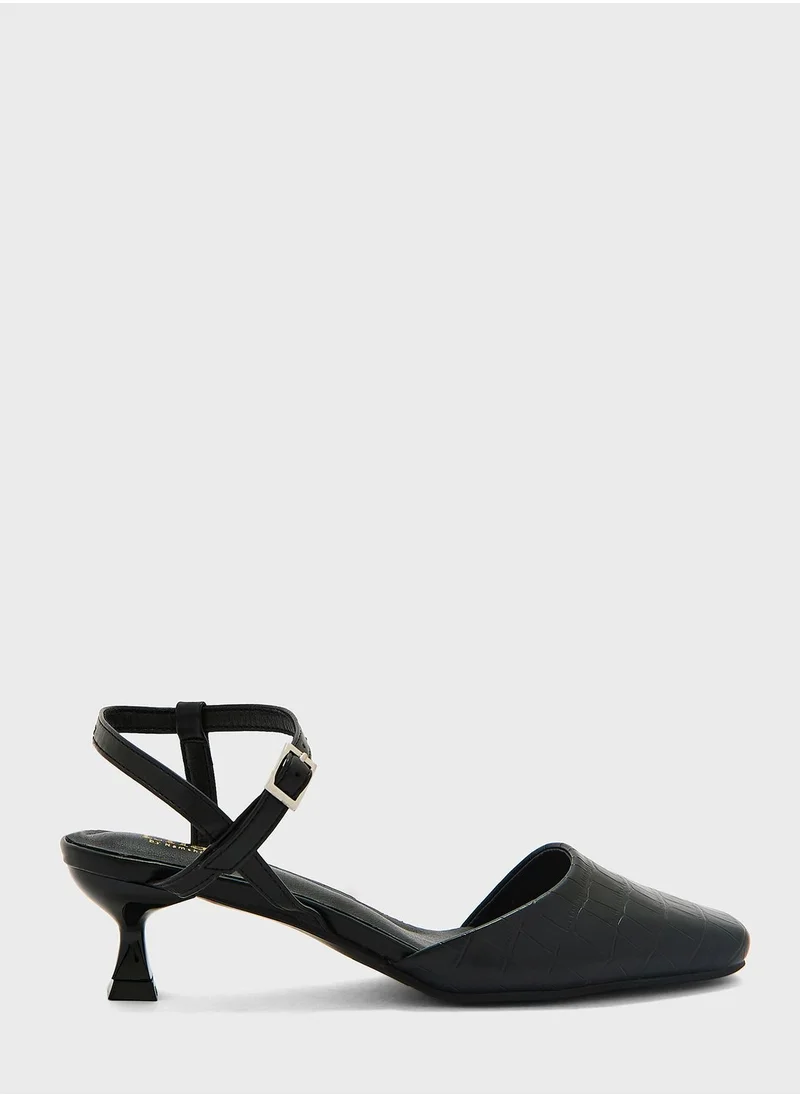 ايلا Croc Effect Strap Pump
