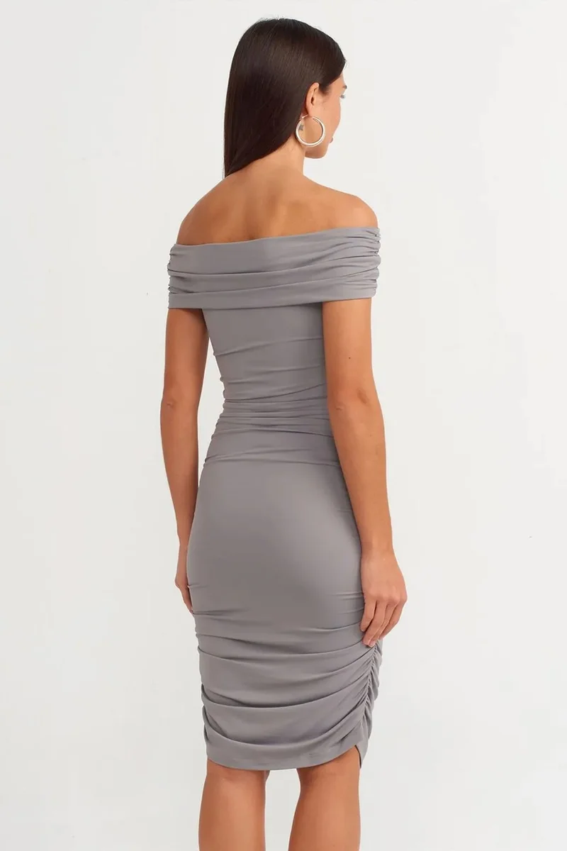 ديلفين DILVIN Off-Shoulder Bodycon Midi Dress