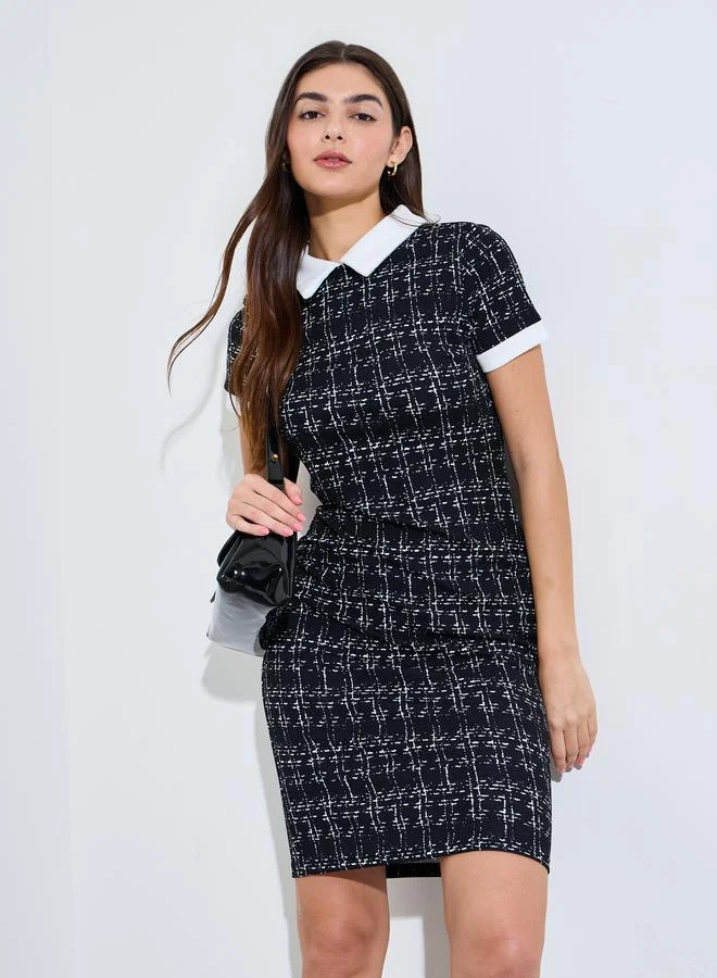 ستايلي Black All Over Print Bodycon Knee-Length Dress