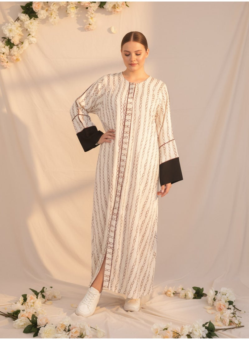 عباية نسائية مفتوحة من الأمام بطبعة سلسلة كريمية مع أكمام سوداء، عباية خفيفة الوزن فاخرة مطبوعة بأزرار كاملة الطول، طباعة أنيقة في جميع أنحاء العباءة مصنوعة من قماش ناعم، ملابس إسلامية محتشمة للنساء - Image 2