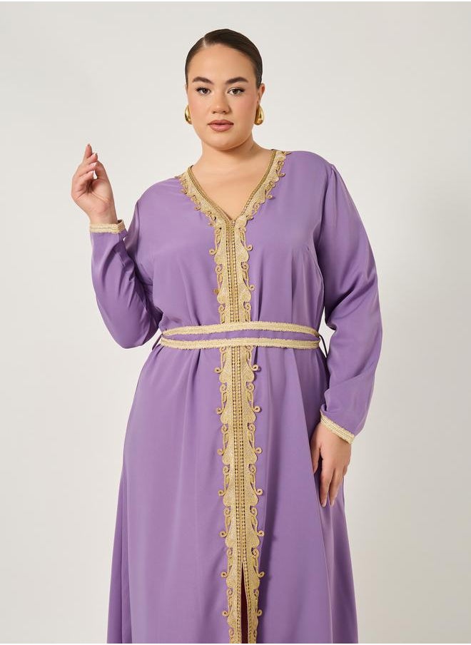 Styli Plus Size Regular Fit V Neck Kaftan with Lace Detail  - Image 3