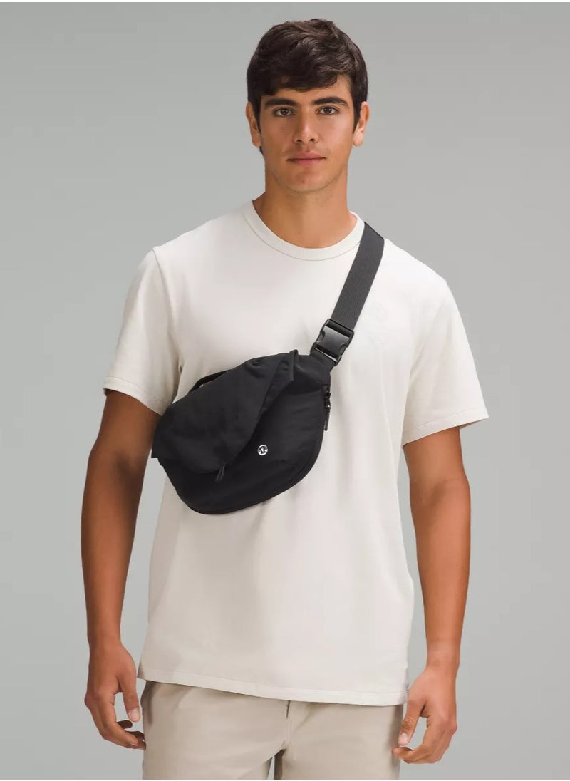 Lululemon Lululemon Curved Crossbody Bag 3L  - Image 2