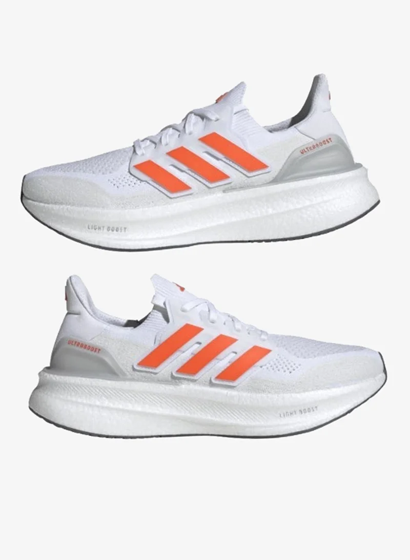 اديداس حذاء ألترا بوست  للرجال للجري أبيض