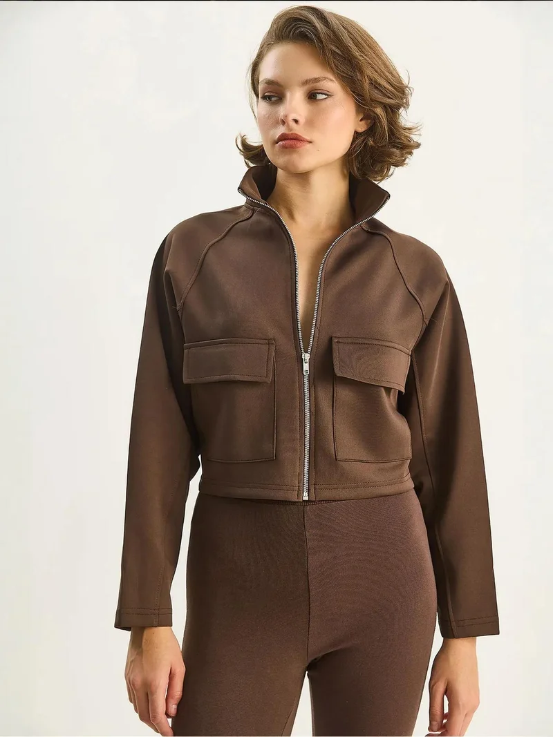 بيانكو لوتشي جاكيت قصير  بجيوب