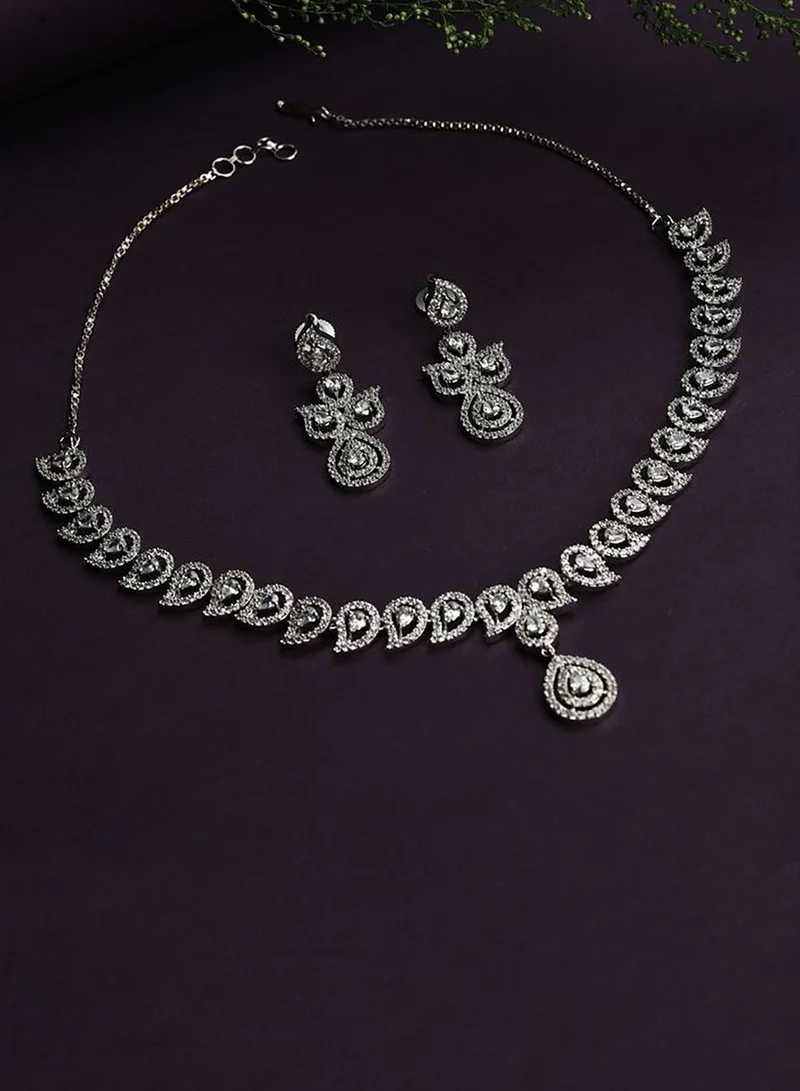 SOHI Silver Plated Designer Stone Necklace Set