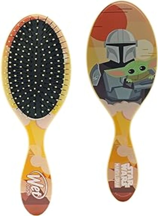 WetBrush Detangler-Star Wars Mando مع Grogu جديد**