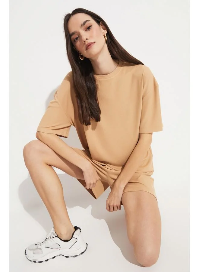 JUNE June Women's Viscose Blend Ribbed T-Shirt and Shorts Knit Set