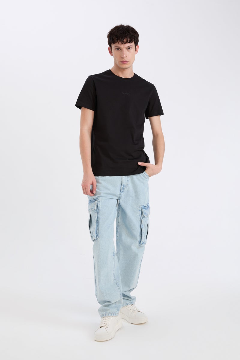 DeFacto Man Slim Fit Crew Neck Printed Short Sleeve T-Shirt - Image 3