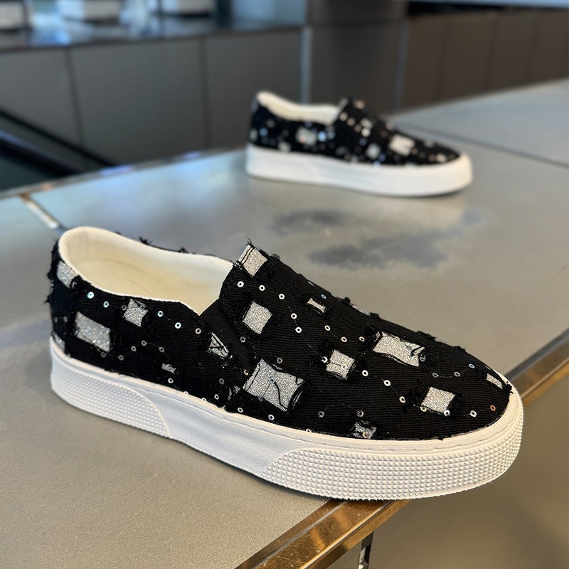 Unisex Casual Sneakers Shoes - Image 1