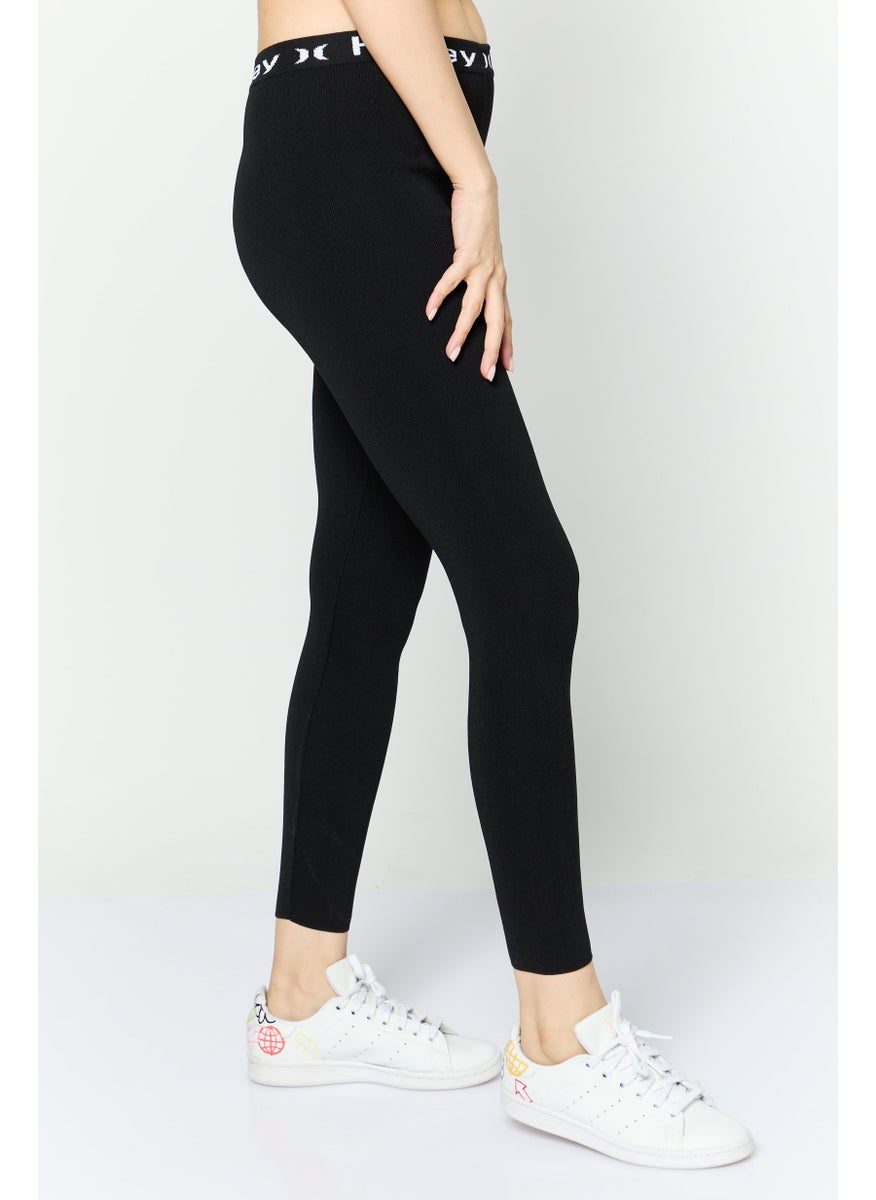 Hurley Women Sportswear Fit Textured Training Leggings, Black  - Image 3