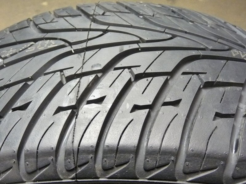 Hankook Ventus ST RH06 All-Season Tire - 305/45R22 118V - Image 4