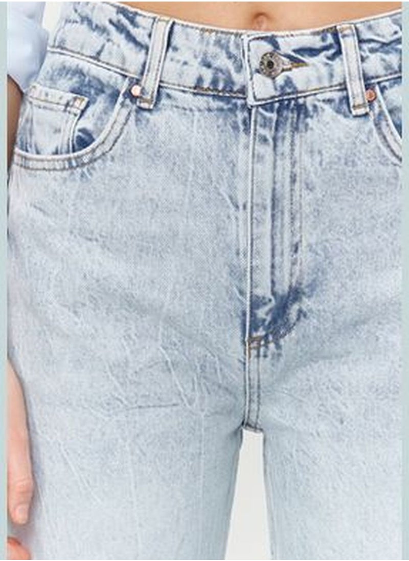 trendyol Light Blue High Waist Wide Leg Jeans TWOSS24JE00070  - Image 4