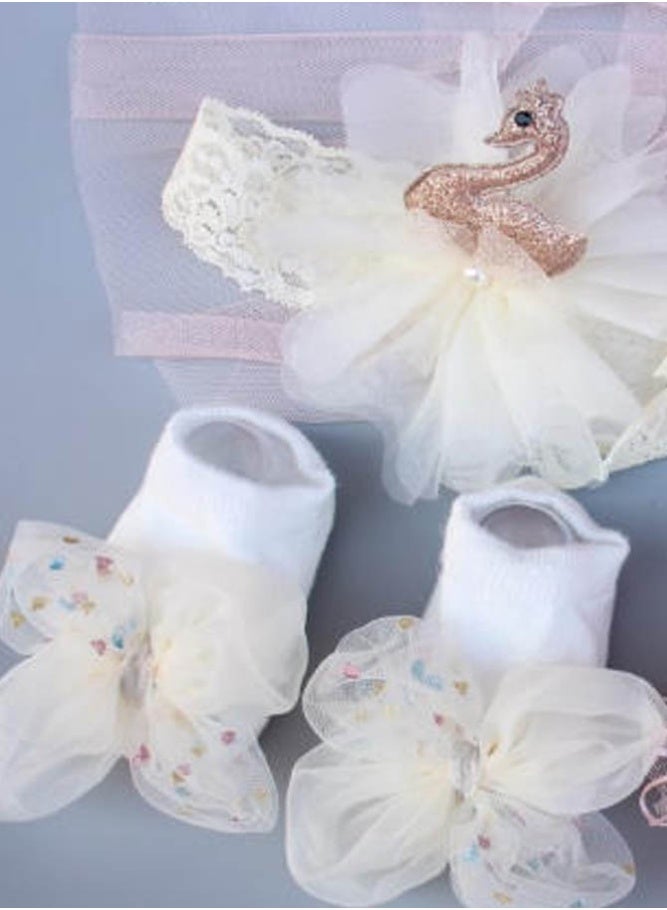 INSENSE Baby Swan Crown Headband and Socks Set, Cute Infant Hair Accessories Gift Box, Newborn Baby Gift Set - Image 4