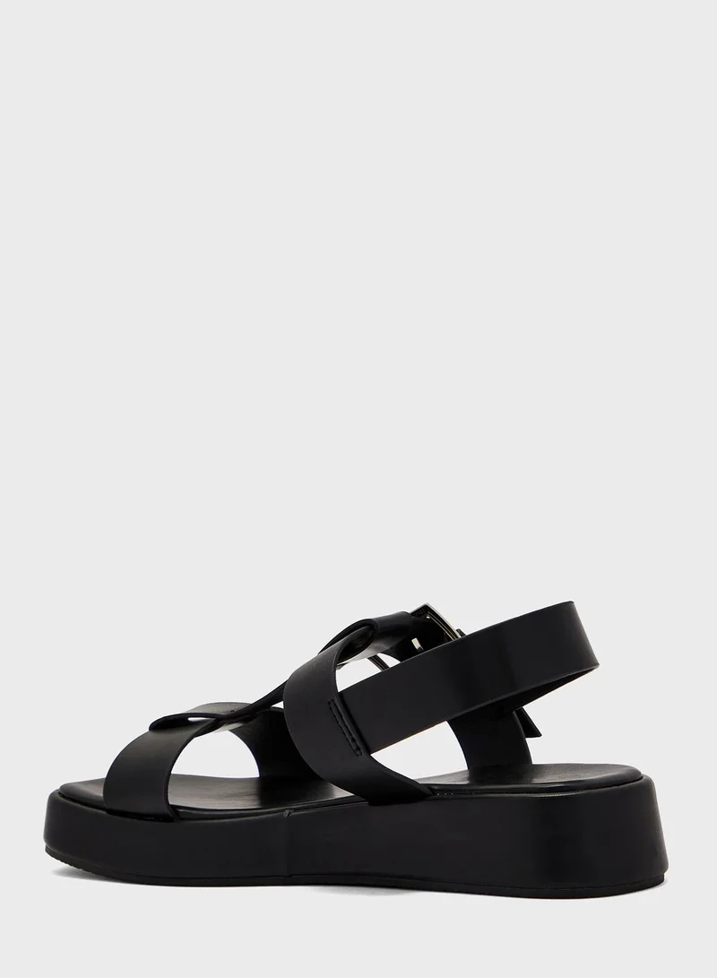 shoexpress Strappy Flat Sandals
