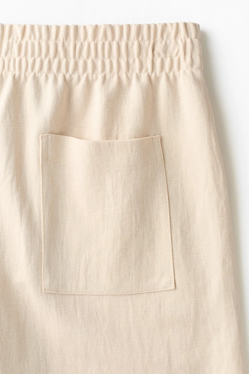 H&M  Relaxed Fit Interlock shorts for Men | Best Price UAE