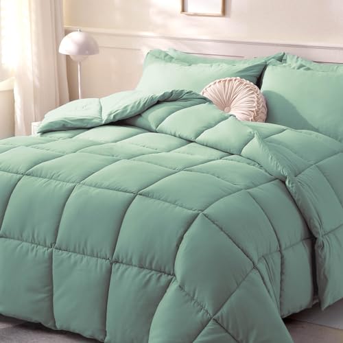 DOWNCOOL Comforters Queen Size Duvet InsertSage Green All Season Duvet Lightweight Quilt Down Alternative Hotel Comforter with Corner Tabs Sage Green Queen 88x92 Inches - Image 1