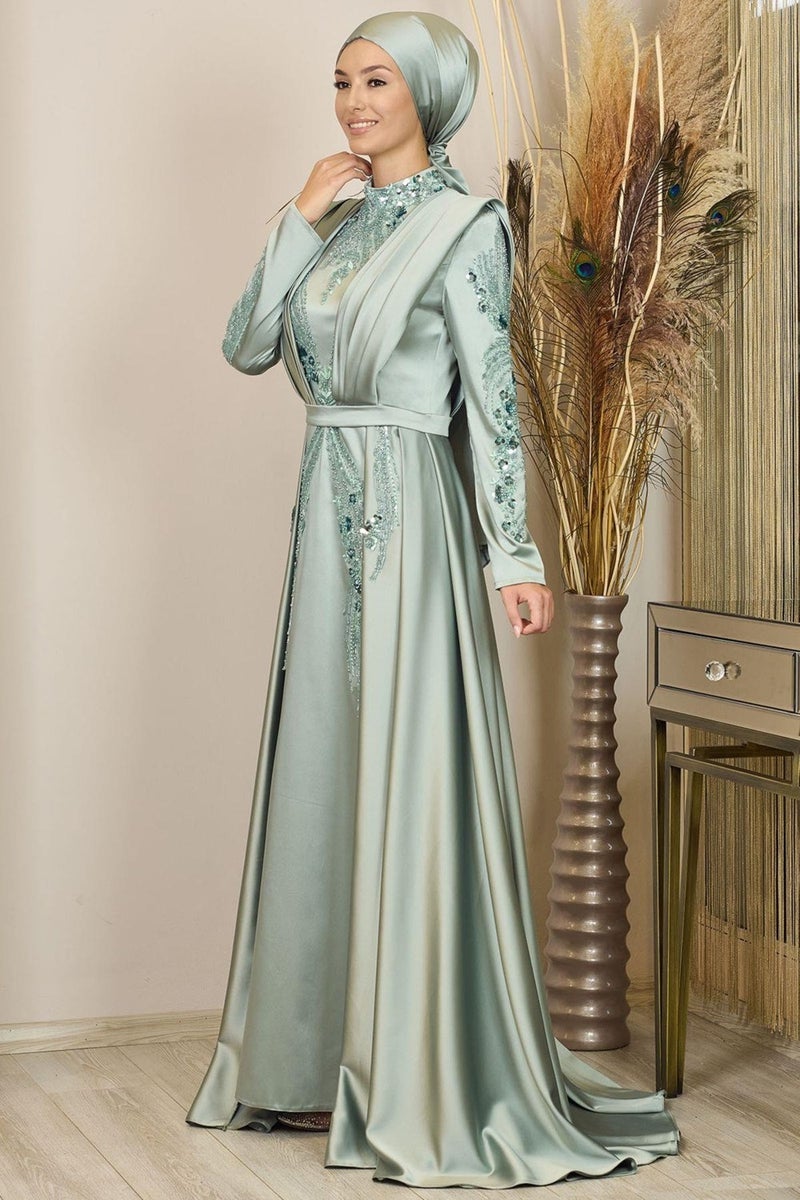 Esilanur Draped Front Beaded Tailed Miranda Hijab Evening Dress in Green  - Image 4