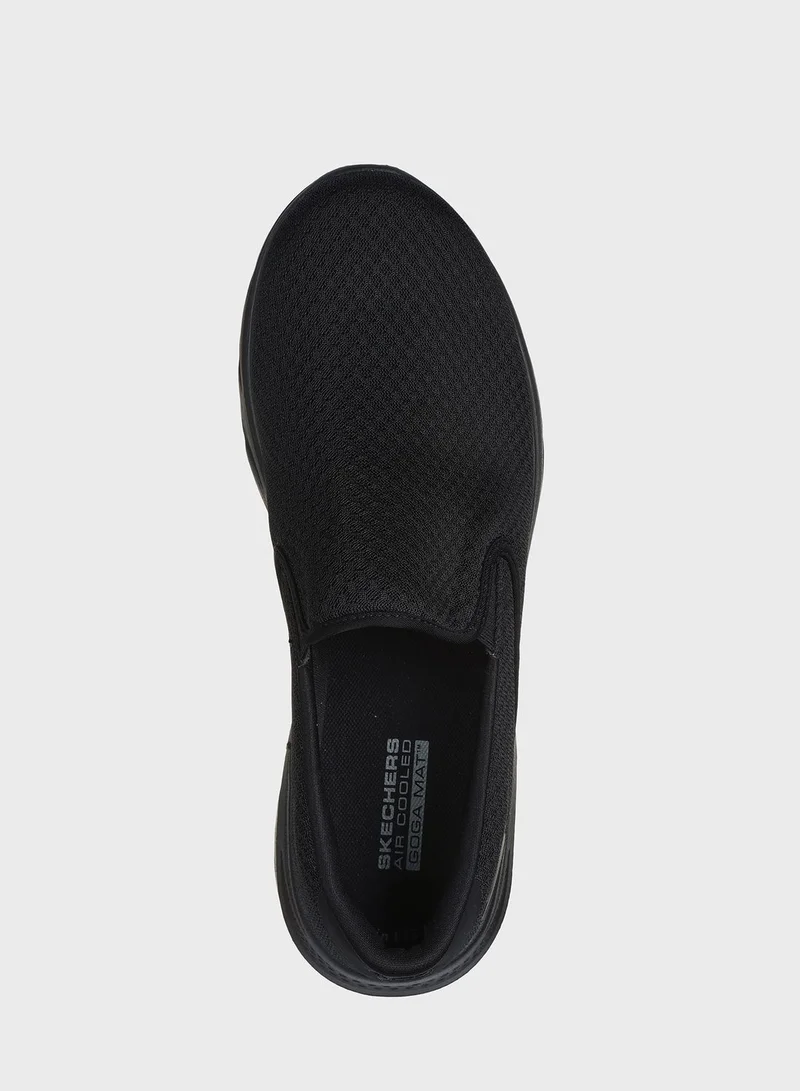 SKECHERS Go Walk 7