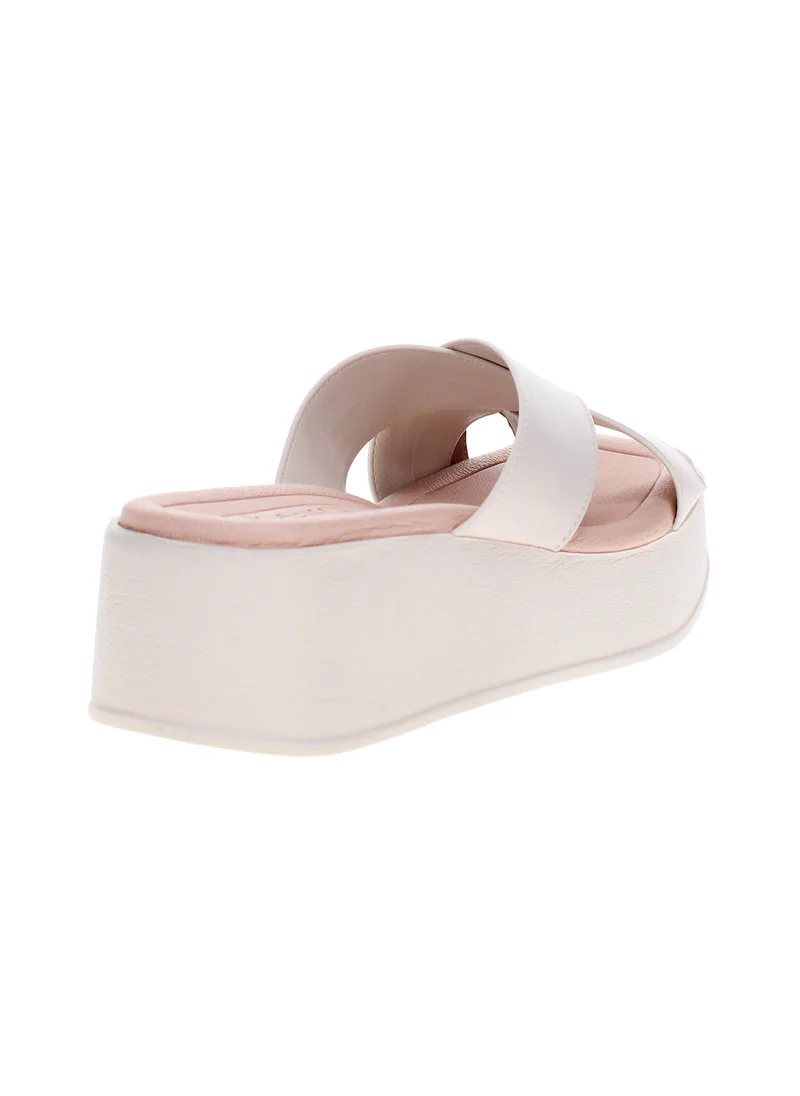 Beira Rio Off White Beira Rio Women’s Flat Summer Footwear – Lightweight Slip-On Comfort with Stylish Casual Design for Women | Best Price UAE