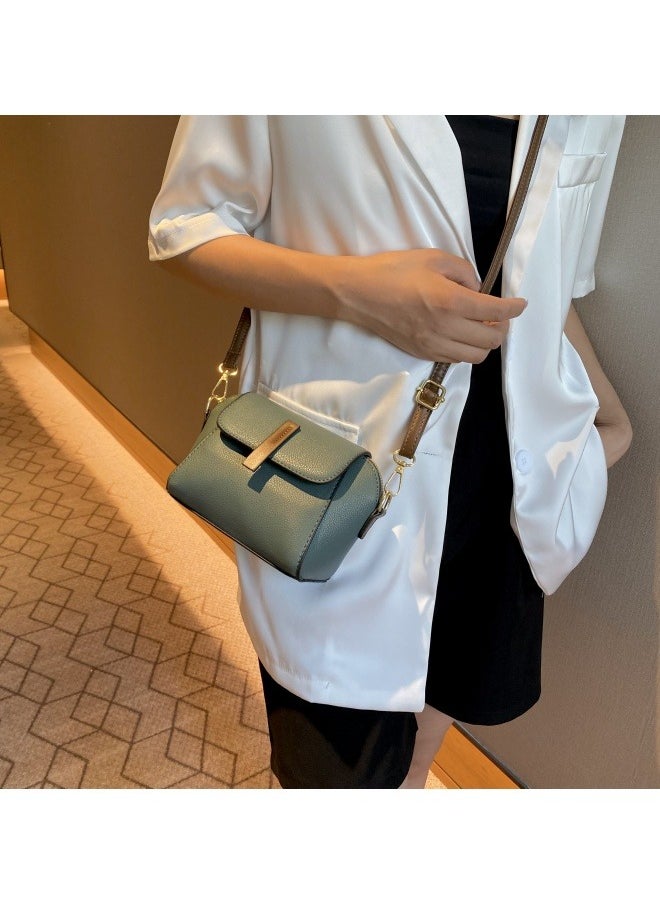 Generic Women's PU Leather Shoulder Bag, Ladies Waterproof and Wear-resistant Crossbody Bag Sling Bag Side Bag Carry Bag, Korean Style Small Bag Satchel Bag Beach Bag Phone Bag for Girls/College Students  - Image 4