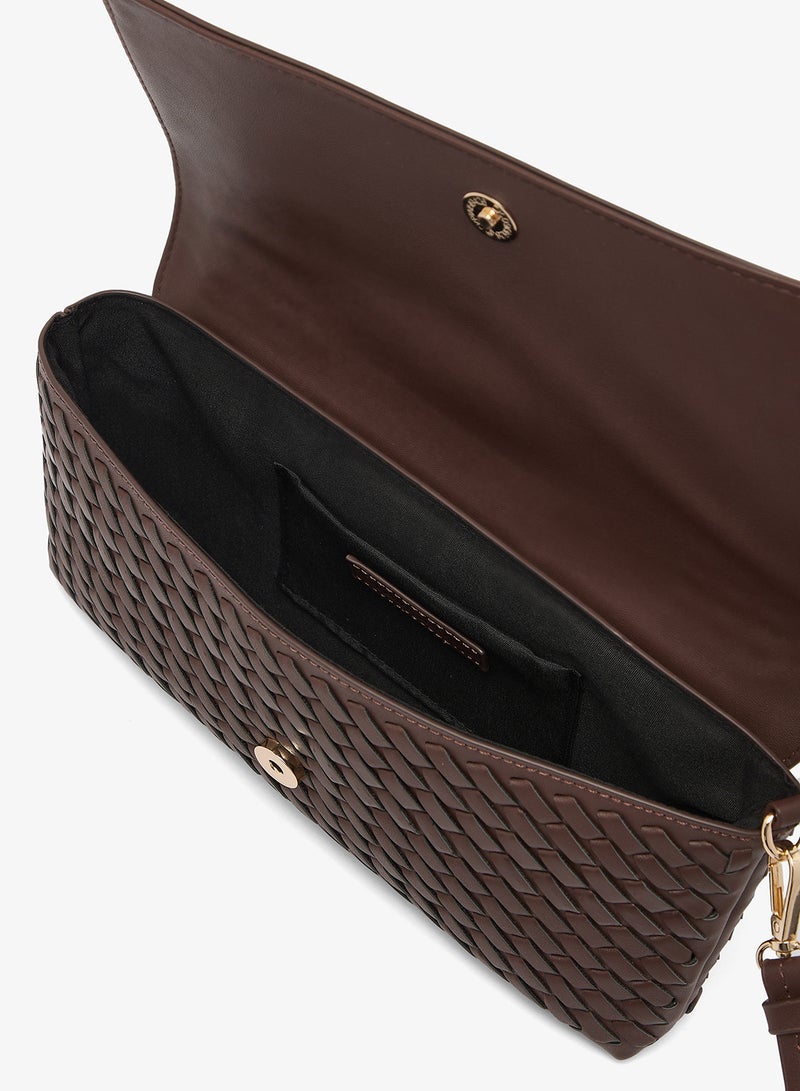 GLAMOROUS Brown Woven Clutch - Image 4