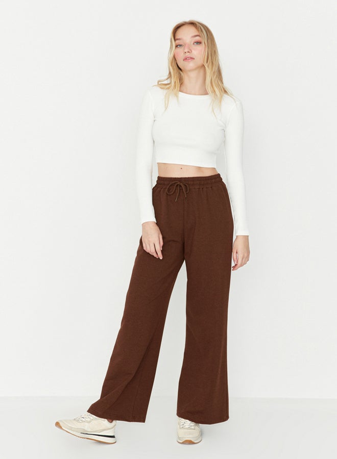 trendyol Brown Cotton Wide Leg Thin Knitted Sports Sweatpants TWOAW22EA0053 - Image 2
