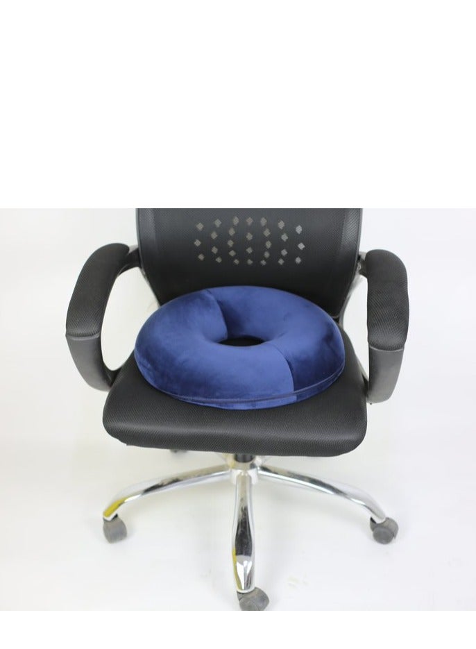 ماكس كمفورت وسادة بواسير دائريه من الميموري فوم , مقعد طبي لمكافحه الام البواسير , لون كحلي - Image 3