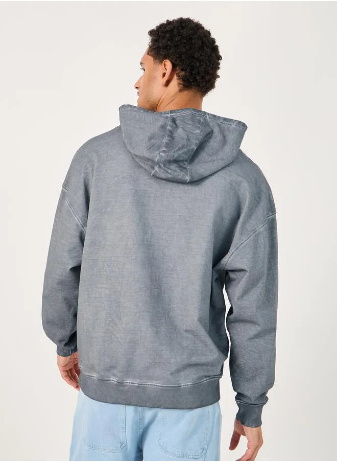 ستايلي Acid Washed Graphic Print Oversized Hoodie