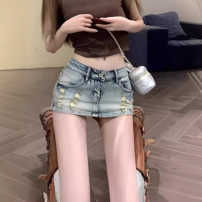 American Bombshell Streetwear Mini Denim Skirt for Women, Low-Rise Butt-Lifting Bodycon A-Line - Image 4