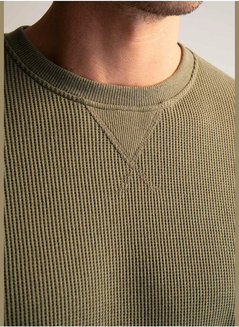 DeFacto Man Comfort Fit Knitted Sweatshirt