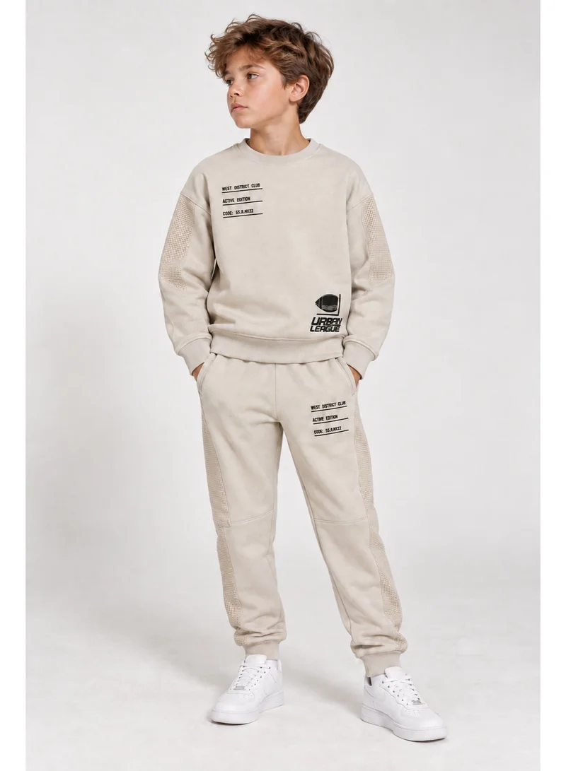 فكتور اند جين Boys’ Sweatshirt and Jogger Pants Set